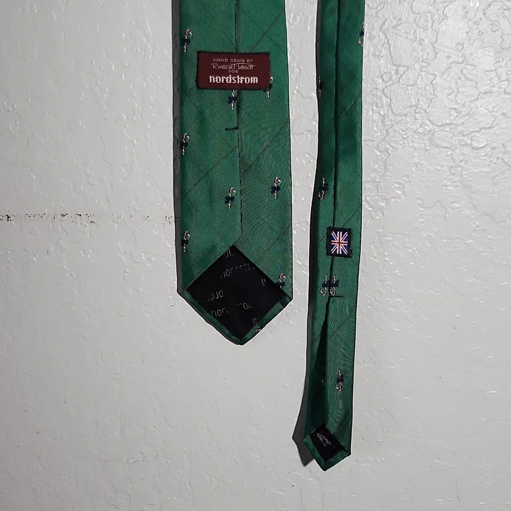 Robert Talbott for Nordstrom Chriwtmad Candy Cane Hand-Sewn Silk Face Tie 58